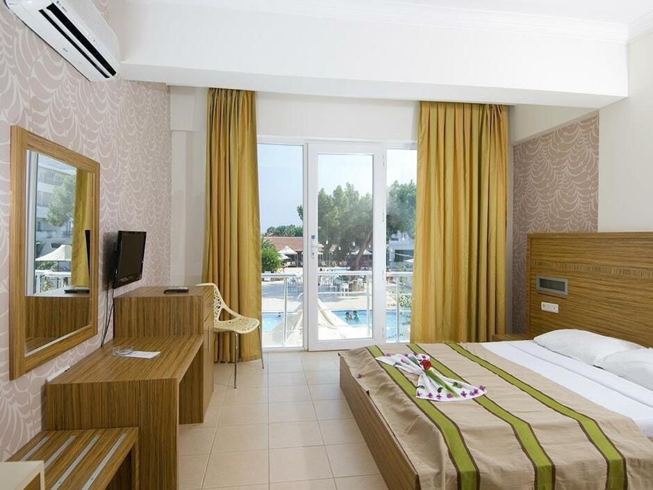 Club Marakesh Beach Hotel Beldibi  Esterno foto